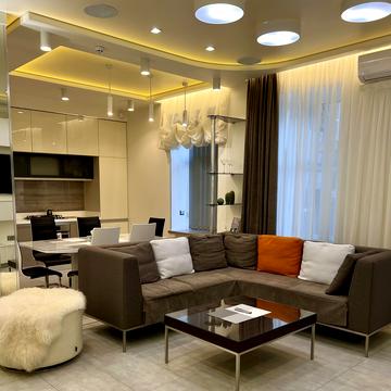 Бессарабська пл., 5-А