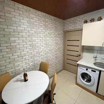 Сади-2, 2-х кімнатна Квартира покращеного планування  з ремонтом,меблями,технікою