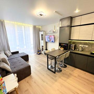 Без% Є 3 роки Продам Євро 2к квартиру 50м2 ЖК Петрівський Резіденс біля ЖК Петрівський квартал