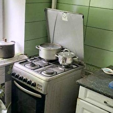 3-к. квартира з балконом Пятихатки, вул. Ак. Вальтера 21А,е-відновлен