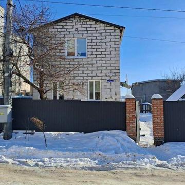 Приватний будинок