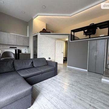 Довгострокова оренда 1к Квартира Старокозацька (Комсомольська) вулиця