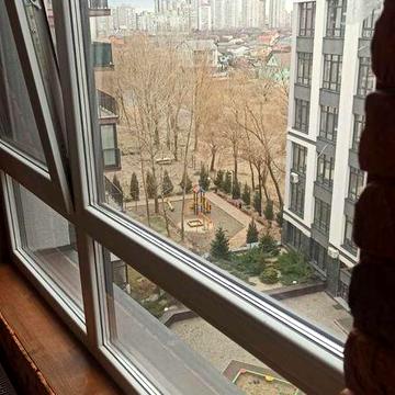 1-к. квартира ЖК Район 2 , 43кв.м., 4/8 эт  ул Лисковская 37  Троещина