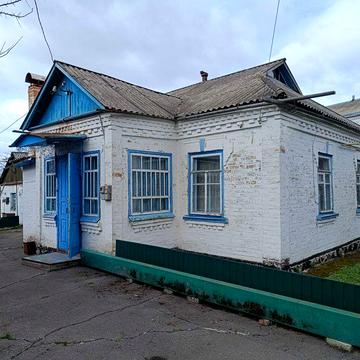 Продається окремий міцний будинок р-н Міщанки, всі комунікації, підїзд асфальтований