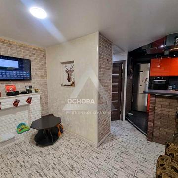 Для 1го человека, 1к квартира 24 кв.м ул. Победы, р-н 5й горбольницы (гостинка)