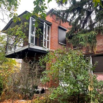 Ділянка 10 соток та великий будинок на Шатилівці (Саржин Яр)