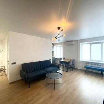 СВОЯ 3-комн на Сечевых Стрельцов 19 (Артема 19), центр