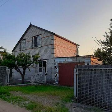 Продам двухэтажную дачу