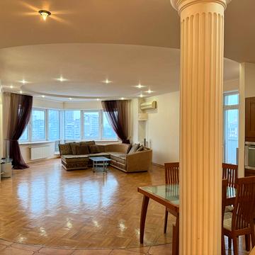 Лєскова вул., 1-А