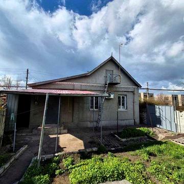 Продам полдомика на Черемушках, отдельный двор