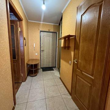 Сдам на длительно  1-но к . на Сахарова, газ!