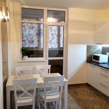 Олени Пчілки вул., 3