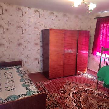 Здається будинок