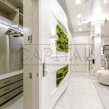 + 2 EcoFlow / Оренда 3-к квартира в серці Києва 116м2 / БЕССАРАБКА / ТЕРАСА / БАНЯ / Гардеробна