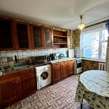 Здається трикімнатна квартира в самому центрі, Хрещатик 130