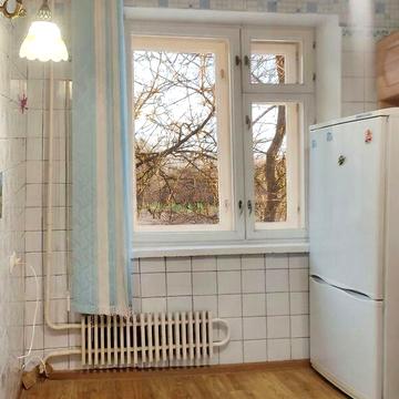 Продаж 2к Квартира Дванадцятого Квітня вулиця