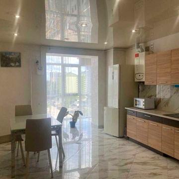 Здається в оренду 1-кімнатна квартира в новобудові, вулиця Жасминова, 11