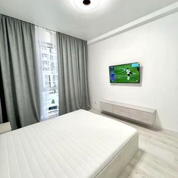 Нова Англія. Другий Поверх! Максимовича 26-В