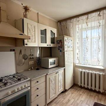 Довгострокова оренда 2-х кімнатної квартири на вул.Огієнка