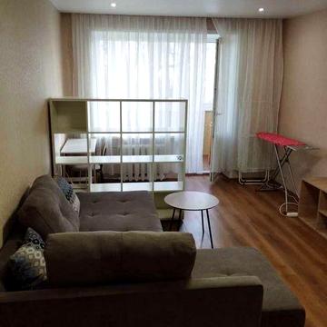 Сдаётся 1 комнатная квартира на ул.Абхазская 4