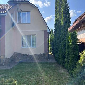 Довгострокова оренда 4к Дім Володимирівська вулиця