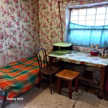 Сдам 2-х комнатную, отапливаемую времянку, вода, газ. Мирный.