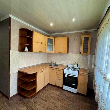 АРЕНДА 1-но комнатной квартиры ул БАХМУТСКАЯ, 5 (м-н Станкострой).