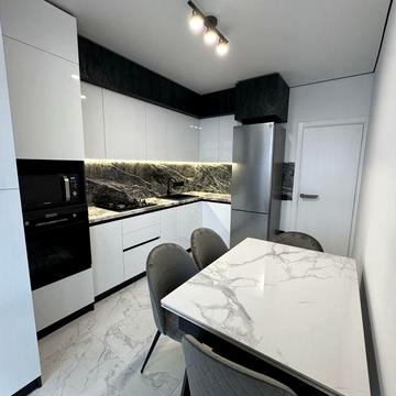 Вільна 1 к квартира по вул Перфецького , Франківський район, Львів