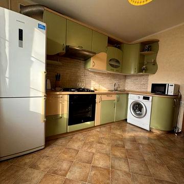 Сдам 2 х комнатную на таирова, киевский район