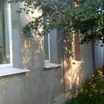 Эксклюзив-Продам большую 2 комн 62м 1/1эт метро Спортивная