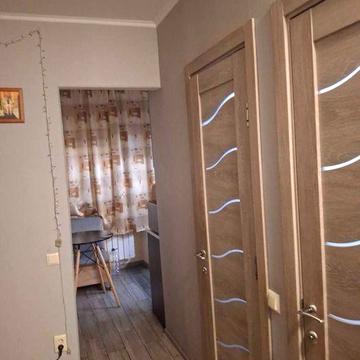 Продам 2 кв-ру, Гусовского ул, евроремонт,  Печерск, без комиссии