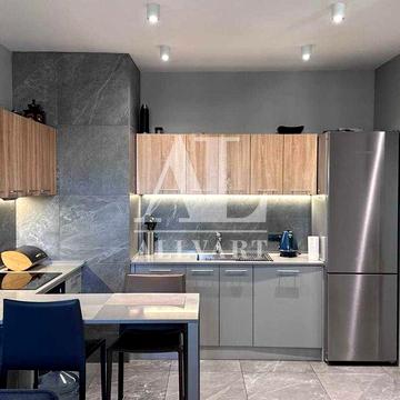 Продаж 1-кім квартири з ремонтом ЖК "Святобор", метро  Житомирська\Святошин ЖК Святобор