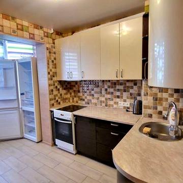 Сдам 2 комн квартиру на Маршала Жукова/напротив Радужного. Свободна