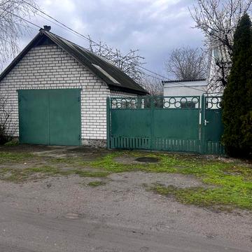 Продам частину будинку з санвузлом і окремим двором РЕЇВКА