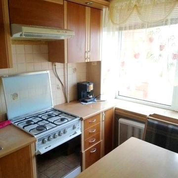 Продам світлу 3 кімнатну квартиру в р-ні Чайки.