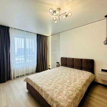 Оренда 1 кімнатна новобудова  з дизайнер .ремонтом Перше заселення.