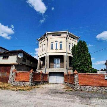 Продам 3 поверховий будинок в м.Балаклія(лагері)тільки продаж