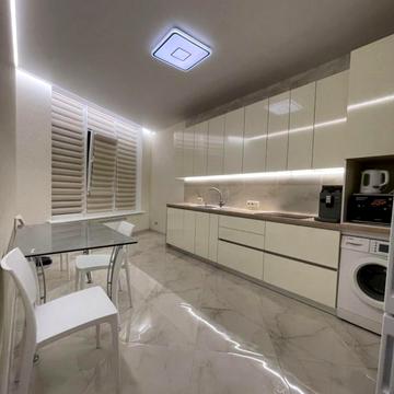 Італійський бульв., 1б