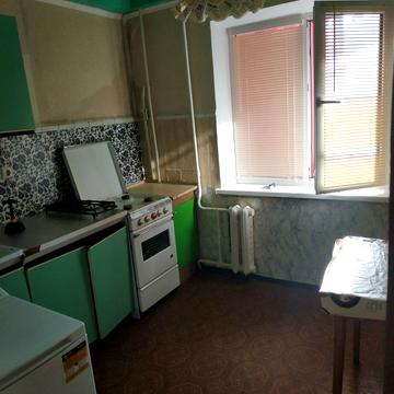 Братиславська вул., 15