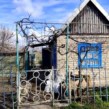 Дачный участок с домиком