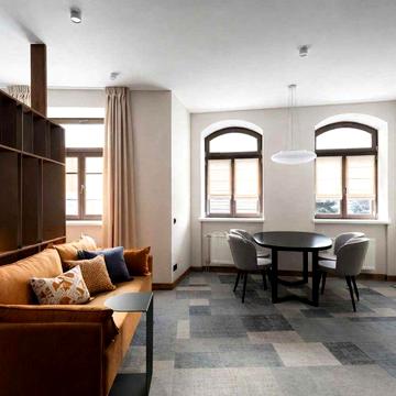 Воздвиженка! Окремий житловий комплекс 3 апартаменти + укриття | помісячно / потижнево