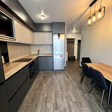 ЗДАМ гарну  1 кім.кв. ЖК ГРАФСЬКИЙ 17000 грн.