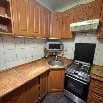 Продам квартиру 2 ком. метро Студенческая.