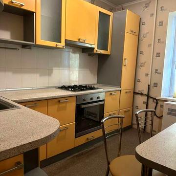 Продам 3к квартиру район автовокзала  ул. Ивана  Богуна, Желтые воды