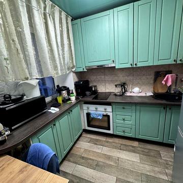 Продам 2-кімнатну квартиру в м. Самар, район поліклініки