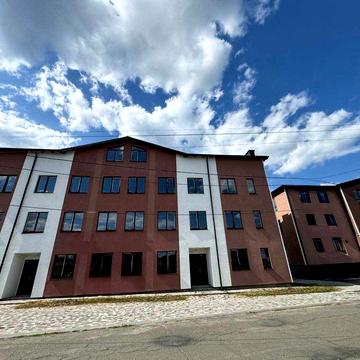 Простора дворівнева квартира 100 кв. м. беля озера, Гостомель. ЖК RIVIERA