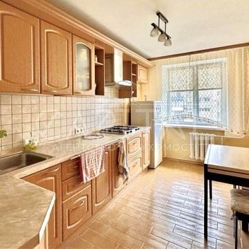 3-кімнатна квартира 69 м². вул. Дегтярівська. Лукʼянівка. Є ГАЗ