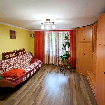 Продам 2-кімнатну квартиру