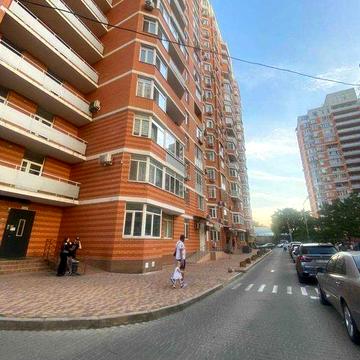 2-кімнатна квартира з ремонтом у ЖК «Романовський»