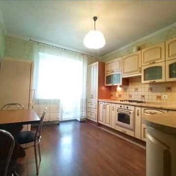 Довготривала оренда 2к квартири на вул. Анатолія Бортняка